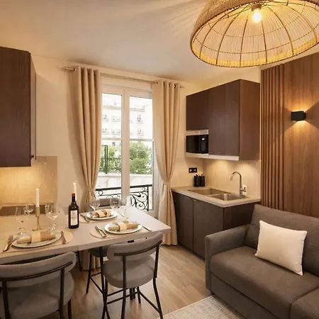 Splendid Near Bercy Apartment Paris