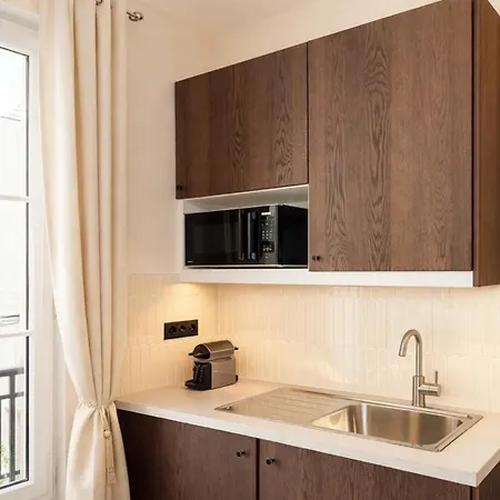 Splendid Near Bercy Apartment Paris
