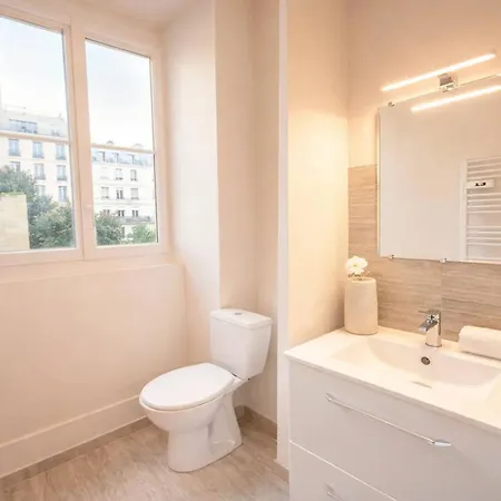 Splendid Near Bercy Apartment *